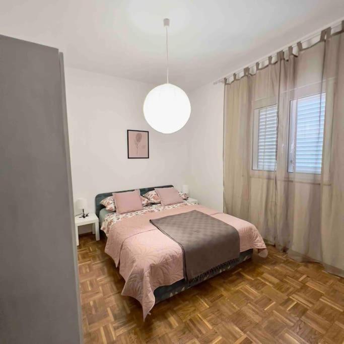 Amarante Apartments Kastela Exterior photo